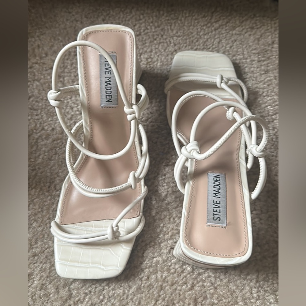 Women’s Shoes